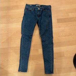 Levis 710 skinny jeans